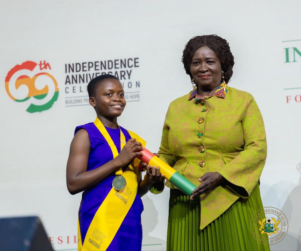 Vice President Honours 52 Students at Independence Awards